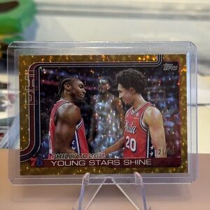 🔥 2025 Philly Tough Young Stars Gold 21/50 Shine NBA Topps Card.